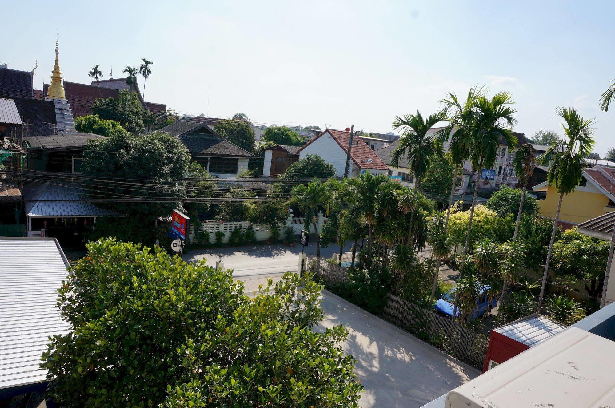 Walking Street Residence - Sha Extra Plus Chiang Mai Exterior foto